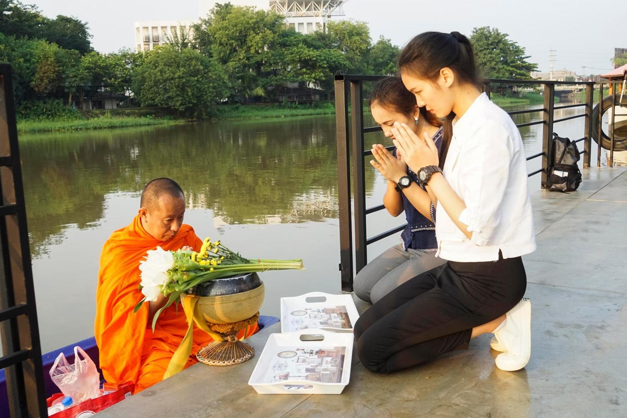 Nantra Chiangmai Riverfront Hotel Chiang Mai Exteriör bild