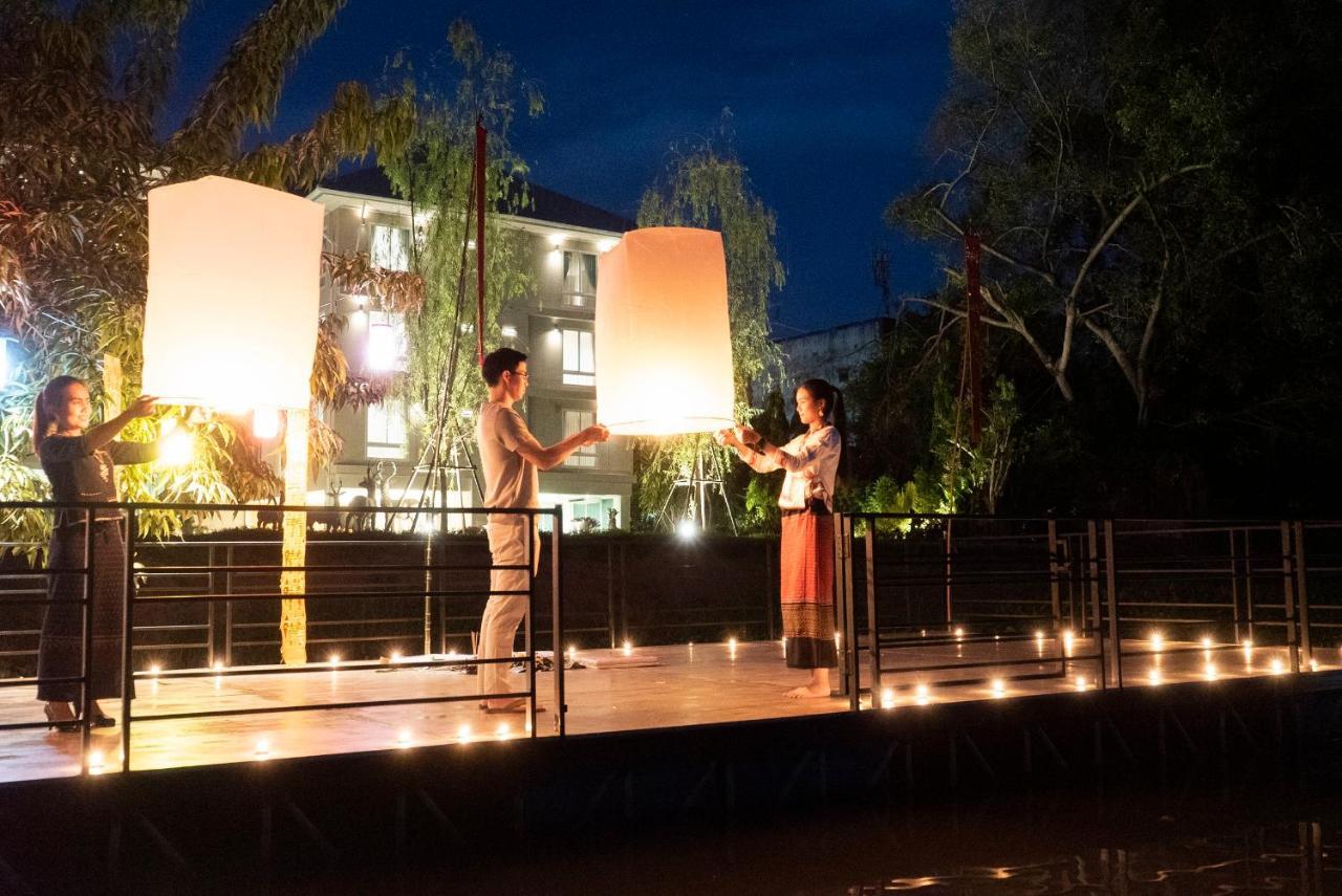 Nantra Chiangmai Riverfront Hotel Chiang Mai Exteriör bild